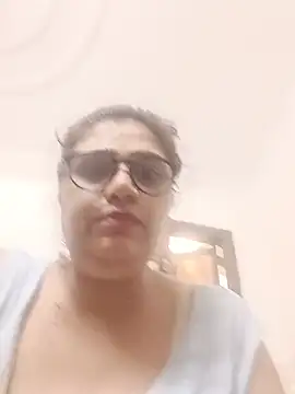yourchahat27 webcam
