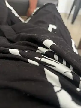 tharinduxo webcam