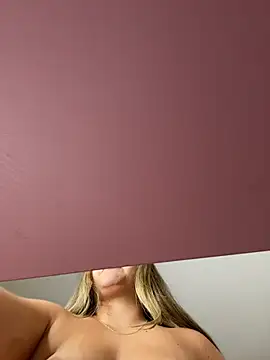 lunablossom_ webcam