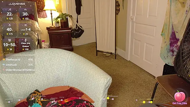 BrookiesLife live cam on StripChat