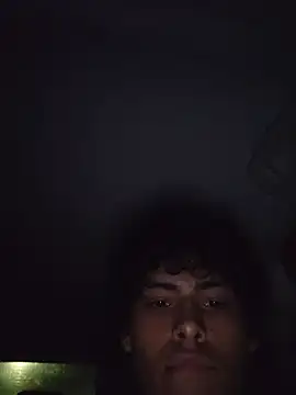 l01alexis webcam