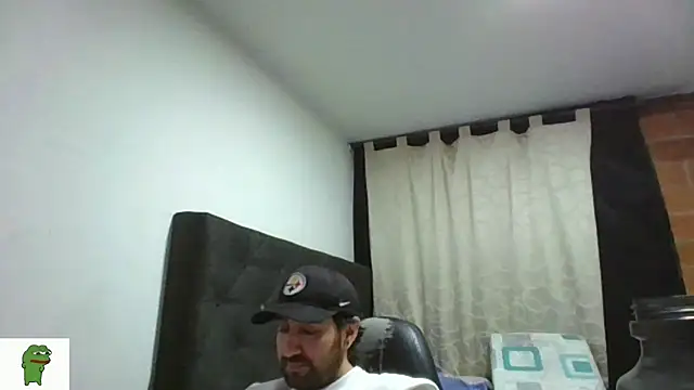 coolfriki webcam