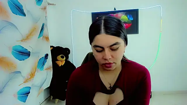 maddison_ivannova webcam