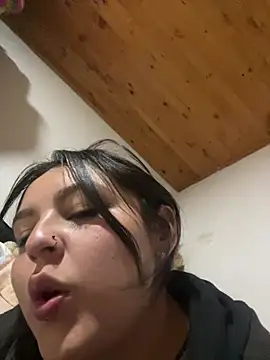 Aly_96 webcam