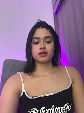 Victoria_Lux_