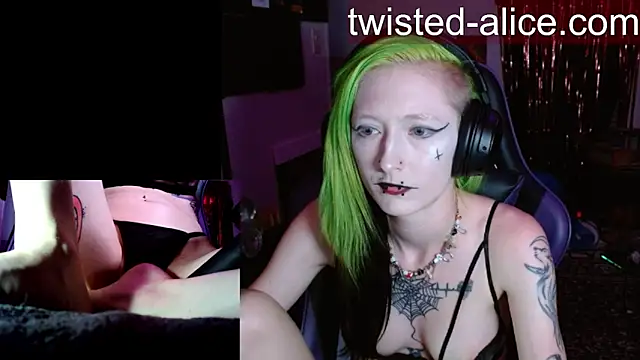 Twisted_Alice webcam