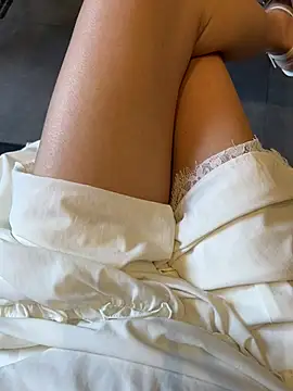 yimisun01 live sex cam