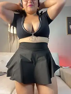 luisany - LuisAny's free webcam - UK Sex Cams