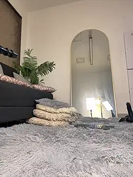 Isa__Blanc webcam