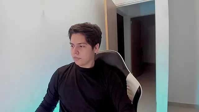 Asta_YunoXXX webcam
