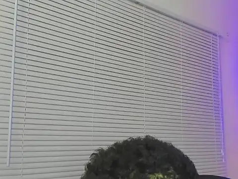 cameron_lux77 webcam