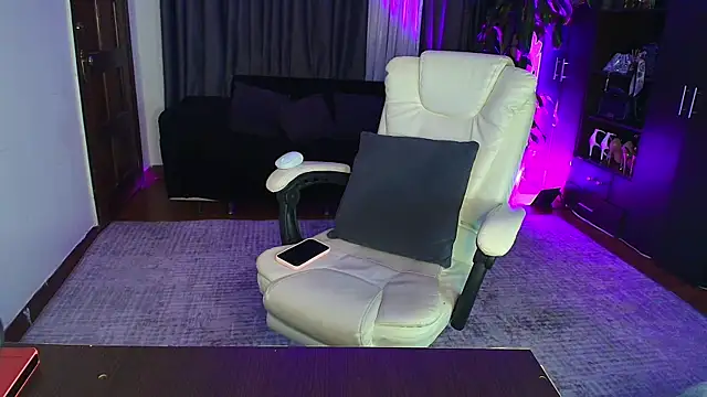 Aliciawonderxx webcam