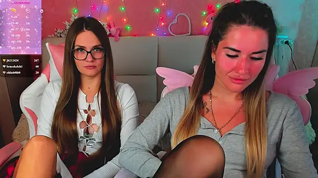 hotty_girls_here webcam