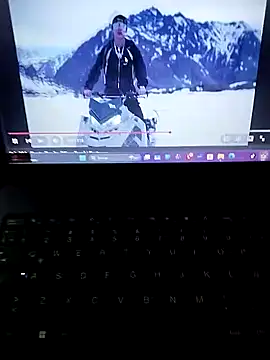EMERKITHO_20_R webcam