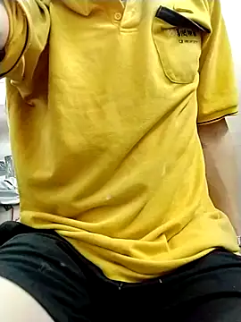 Weakofficeworker webcam