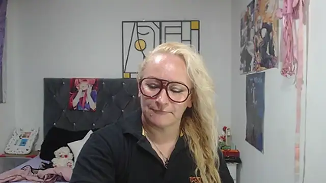 emperabigbootybigass webcam