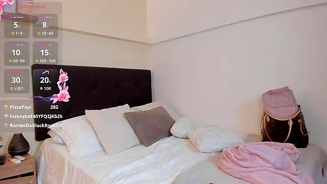 Lucia_Brown_ webcam