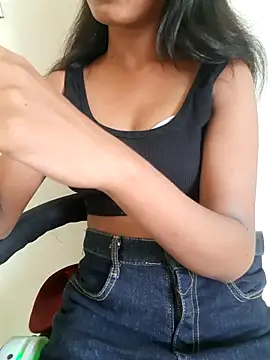 Navya6879 webcam