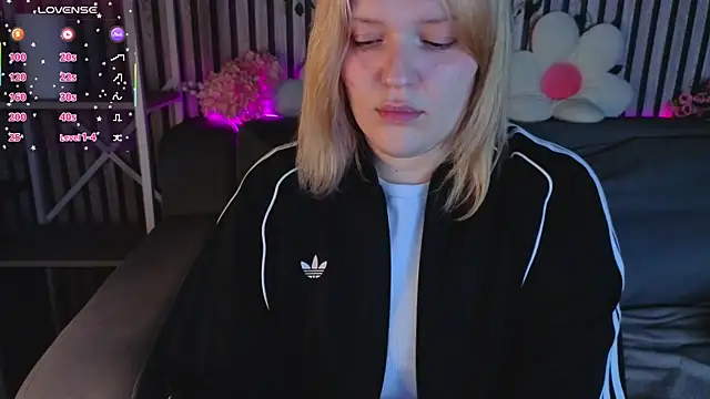 Michele_Greenn webcam