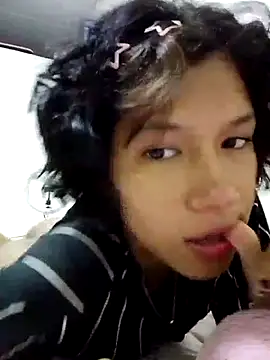 Kittyiyi webcam