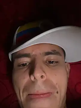fresdyhot webcam