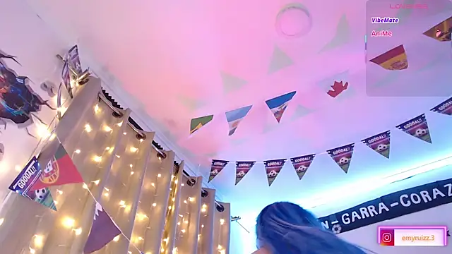Emmy_Ruiz webcam
