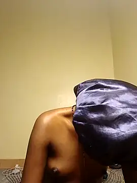 sugarpie_ - Sugarpie_'s free webcam - UK Sex Cams