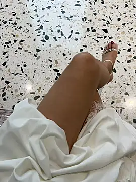 yimisun01 live sex cam