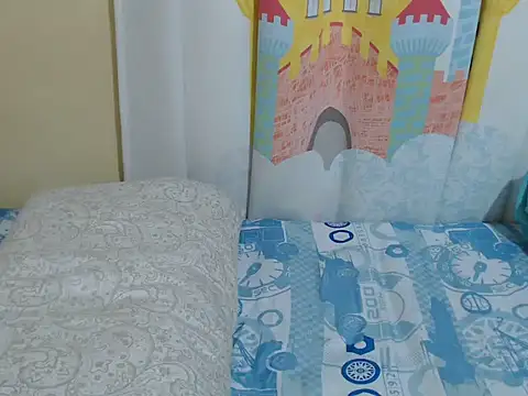 zeina_gen webcam