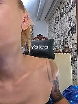 kylie_blck webcam