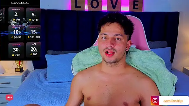 Issac_james_ webcam