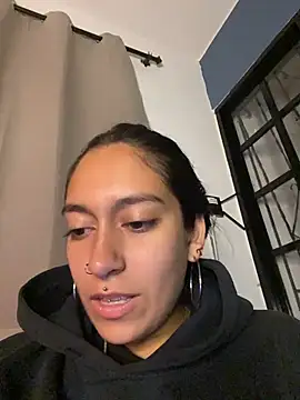 DulceLatinaxo webcam