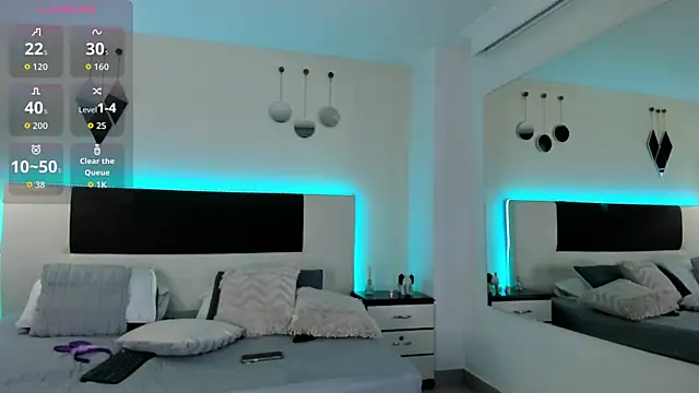 Sky_Loren webcam