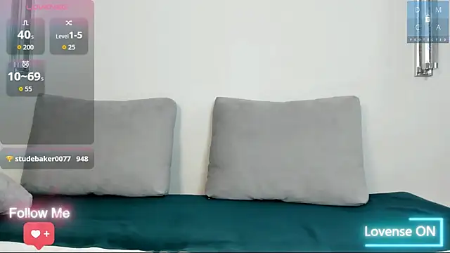 MinaDiamondd webcam
