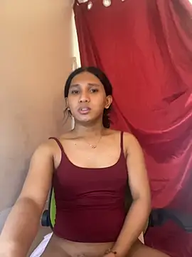 slutty_aki webcam