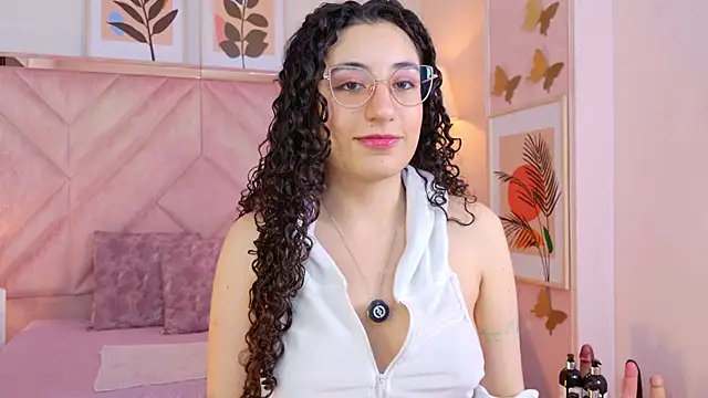 DemiJones_ live cam on StripChat