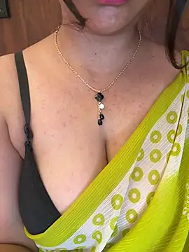 SURBHI__9 webcam