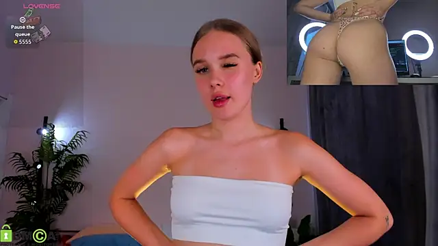 Alice_Pleasance webcam