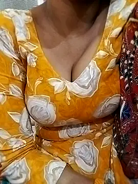 Poonam-Sinha webcam
