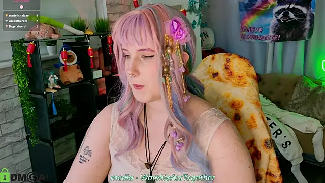 Candy-yeah webcam