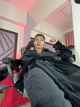 Yoss_Kink webcam