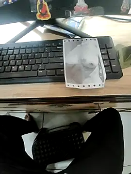 tomcruse7 webcam