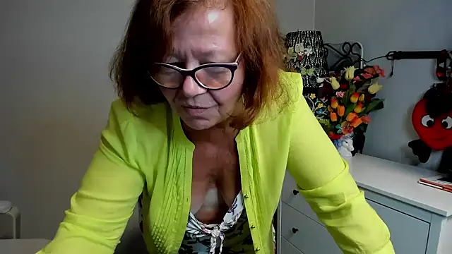 Adelewildx webcam