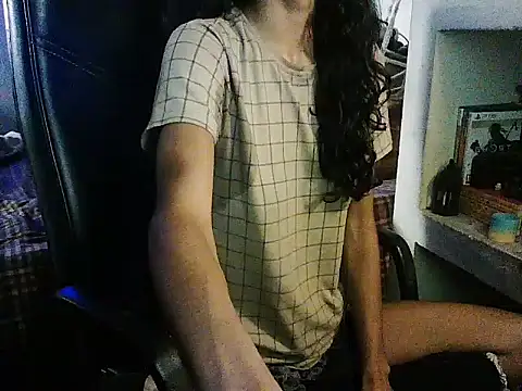 exude_diya webcam