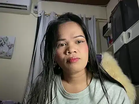 Valentina_Luxe live sex cam