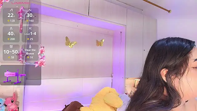 LilyWhitney webcam