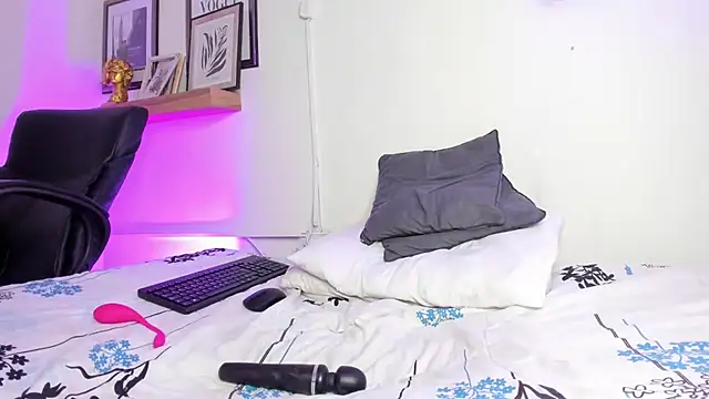 GabiHills webcam