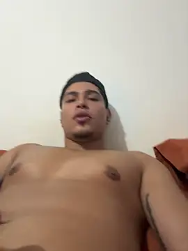alekzamo webcam