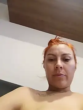 AnnyaEvans webcam