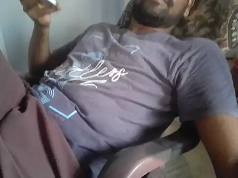 Tinku_1324 webcam